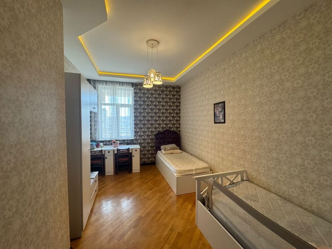 Satılır 3 otaqlı yeni tikili 130 m² — Mənzil, Bakı (5)