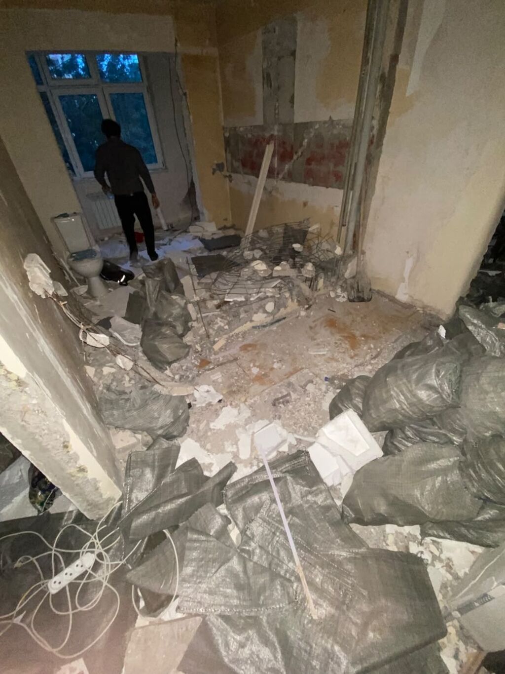 Söküntü Xidməti — Yeni Evim Mənzil söküntüsü Obyekt söküntüsü — Digər, Bakı (6)