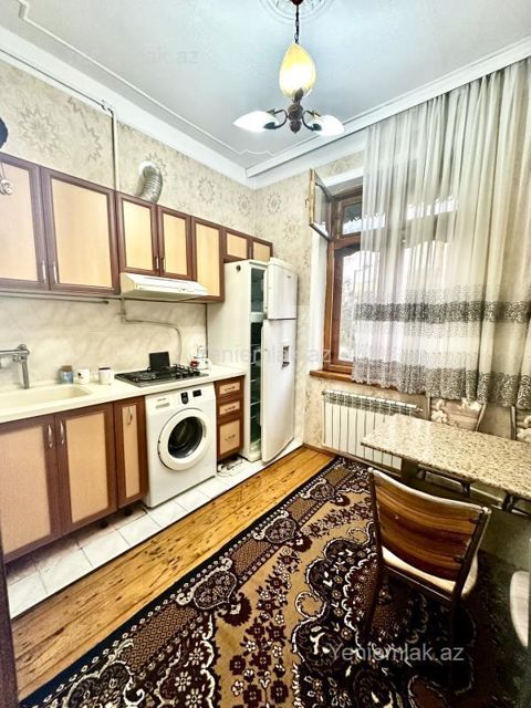 Kirayə 2 otaqlı Bina evi menzil (Köhnə tikili), 62 m², Nizami rayonu — Bakı