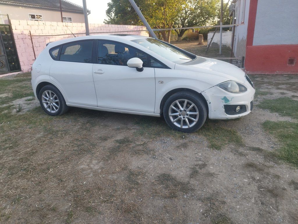 Seat Leon, 1.6 L, 2012 il, 256 750 km 88-CE-352 — Avtomobillər, Salyan (3)