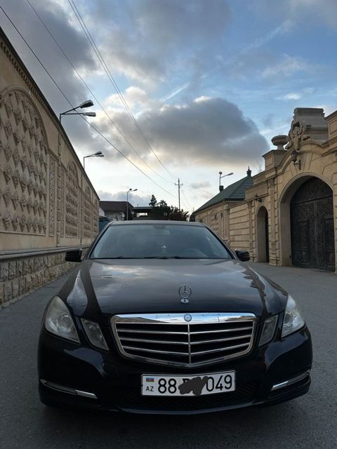 Mercedes E 220, 2.1 L, 2010 il, 287 000 km — Bakı