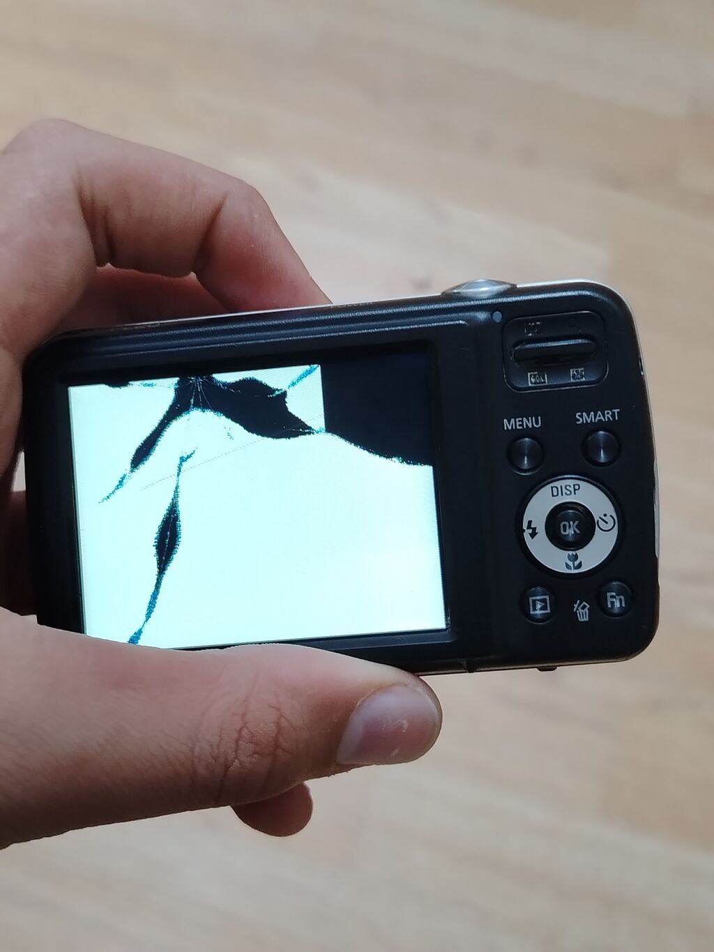 Samsung kompakt fotoaparat Ekran xarabdı baterika ideal yaddaş kartı — Fotoaparat, Bakı (7)