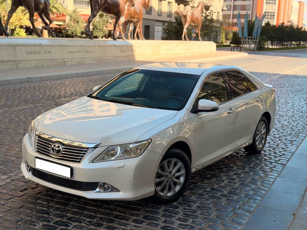 Toyota Camry, 2.5 L, 2013 il, 141 000 km — Avtomobillər, Bakı (3)