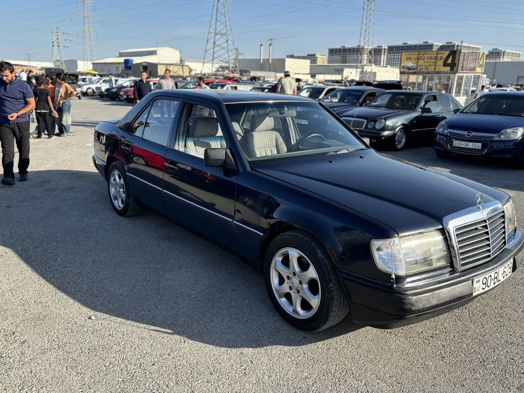Mercedes 200 E, 2.0 L, 1991 il, 429 311 km 90-BL-629 — Avtomobillər, Bakı (3)