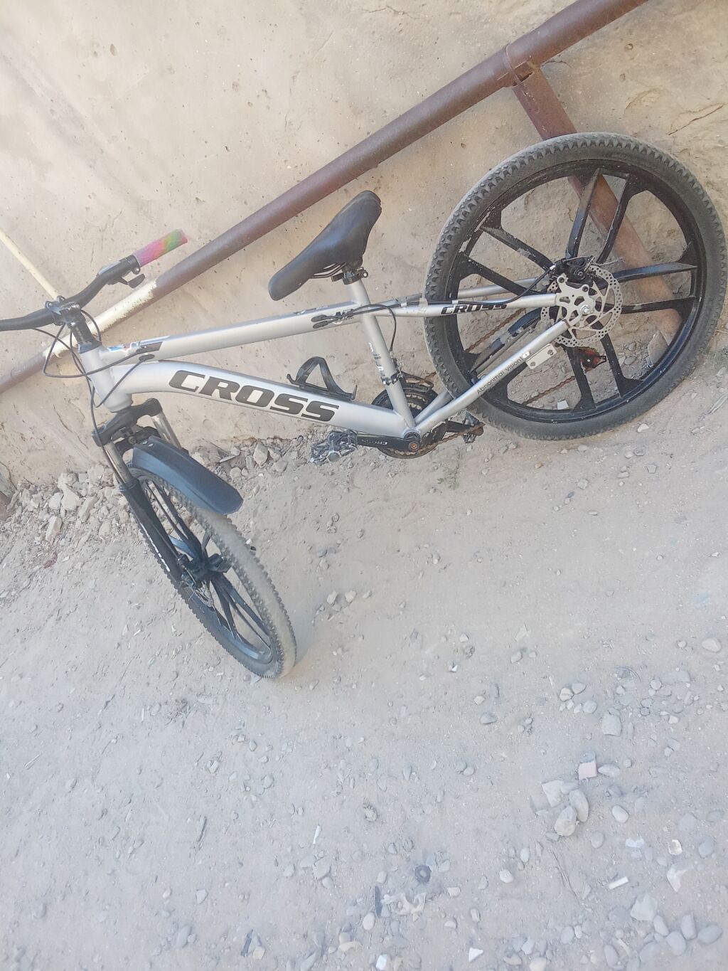 Cross dağ velosipedi - Gümüşü rəngli alüminium tipli gövdə, “Cross” — Dağ velosipedləri, Bakı (3)