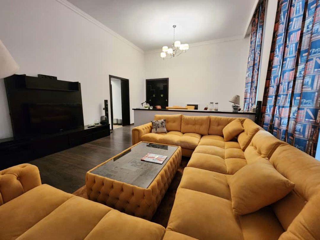 İcarəyə verilir 2 otaqlı köhnə tikili 80 m² — Mənzil, Bakı (2)