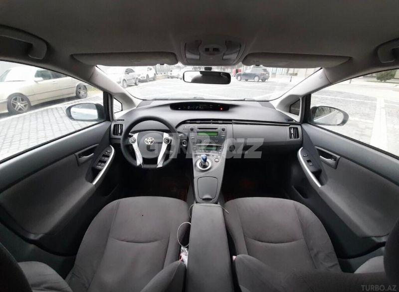 Toyota Prius 1.8 L, 2010, 320 mil — Avtomobillər, Bərdə (6)