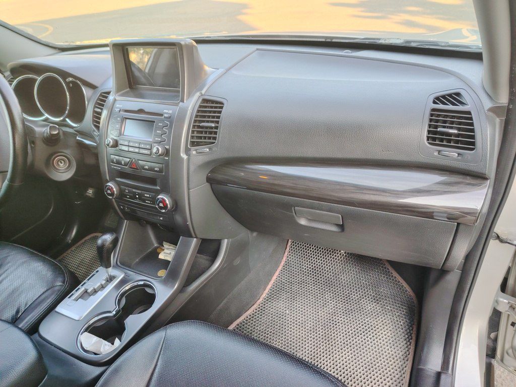 Kia Sorento, 2.0 L, 2010 il, 271 000 km 99-RY-688 — Avtomobillər, Bakı (9)