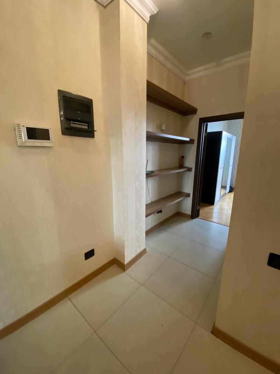 İcarəyə verilir 3 otaqlı yeni tikili 110 m² — Mənzil, Bakı (10)