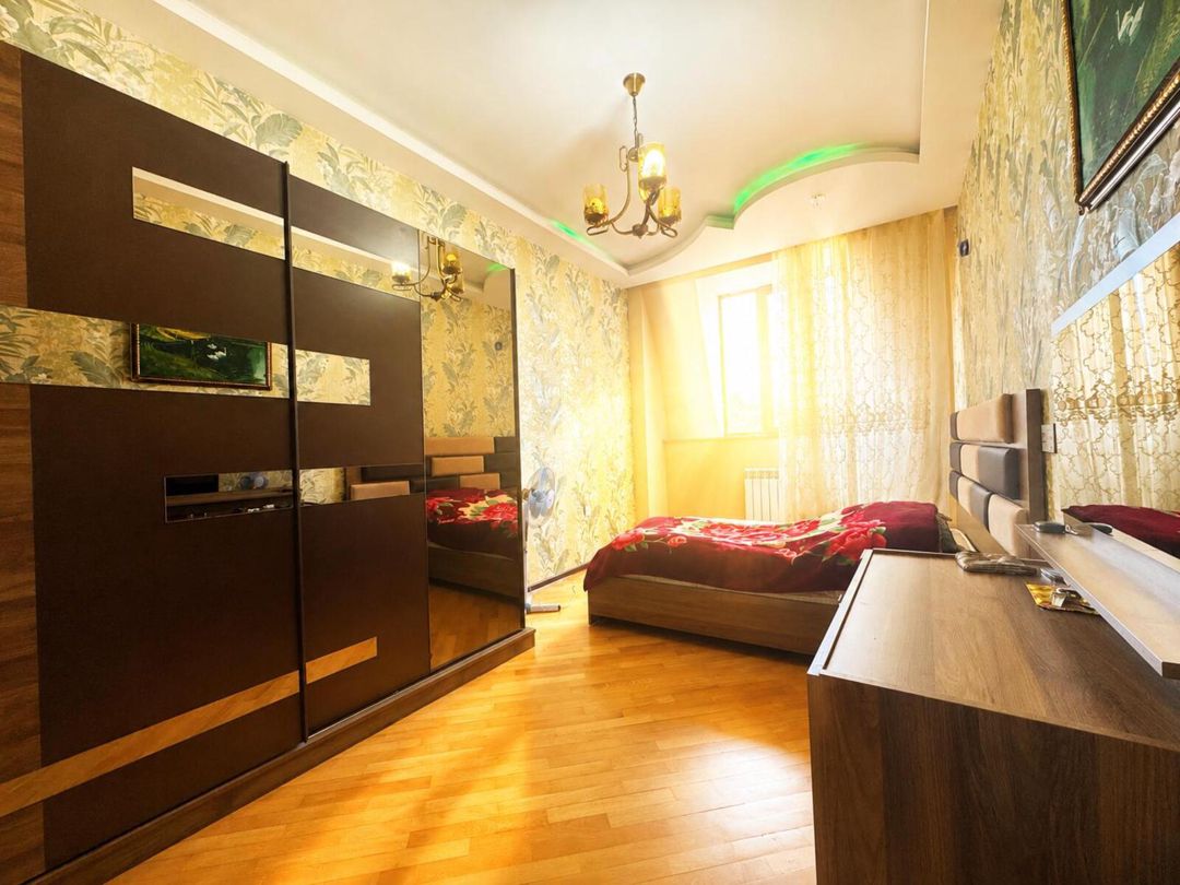 Satılır 4 otaqlı yeni tikili 140 m² — Mənzil, Bakı (3)