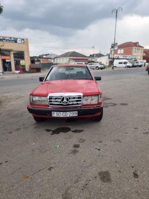 Mercedes 190 2.0 L, 1990, 358 156 km — Qəbələ