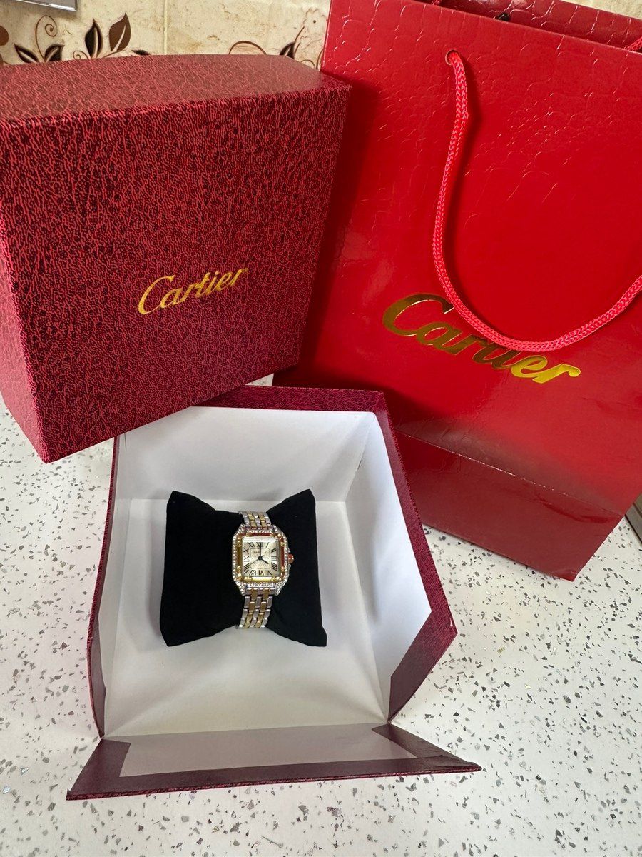 Qol saatı Cartier — Şəxsi əşyalar, Bakı