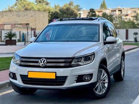 Volkswagen Tiguan, 2.0 L, 2011 il, 89 000 km — Bakı
