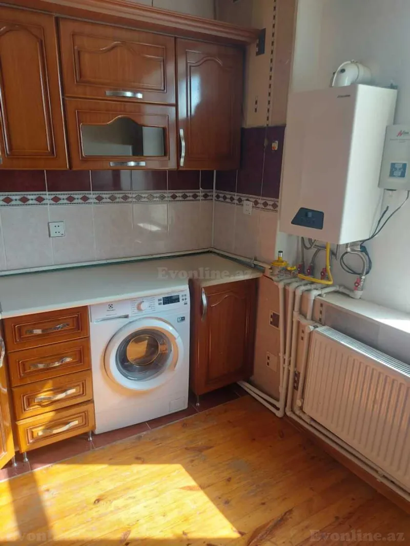 Satılır 2 otaqlı Mənzil Köhnə tikili 60 m² Bakı, Xətai r., Əhmədli — Mənzil, Bakı (7)