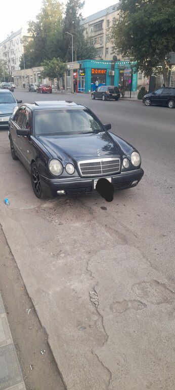 Mercedes E 230, 2.3 L, 1997 il, 285 367 km — Avtomobillər, Bərdə (9)