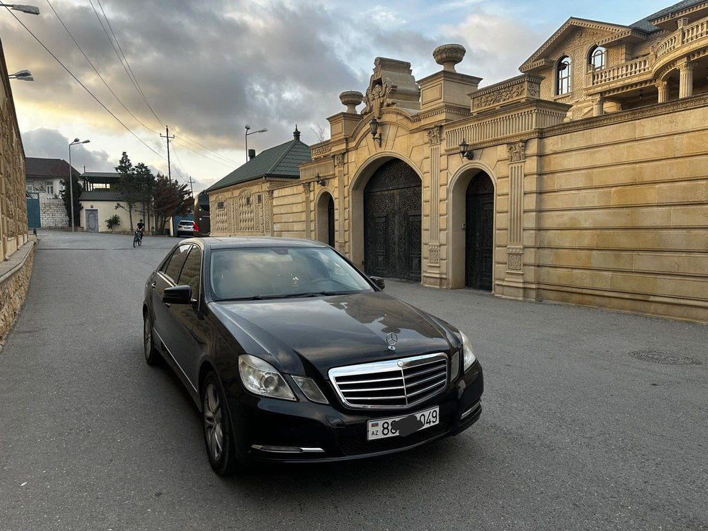 Mercedes E 220, 2.1 L, 2010 il, 287 000 km — Avtomobillər, Bakı (3)