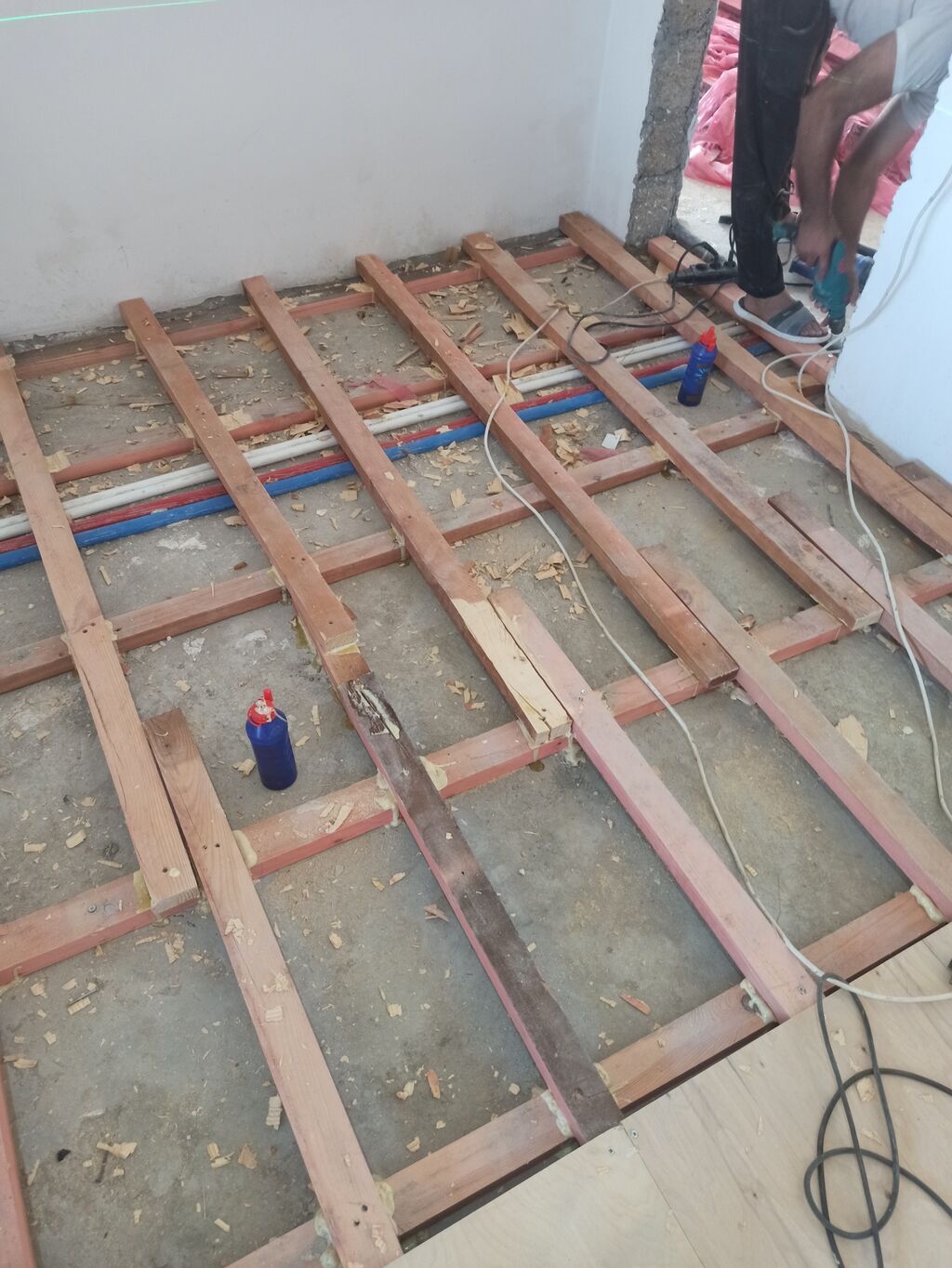 Laminat döşəmə ustası – peşəkar quraşdırma xidməti Təklif edilən — Döşəmə və tavan işləri, Digah (6)