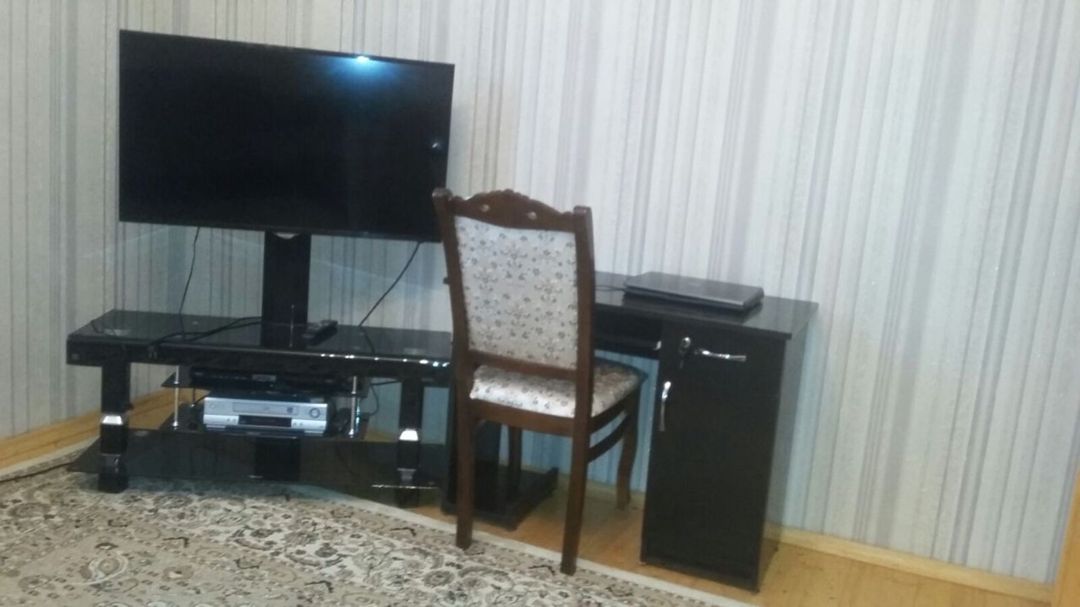 Satılır 5 otaqlı həyət evi/bağ evi 318 m² — Ev, villa, Bakı (5)
