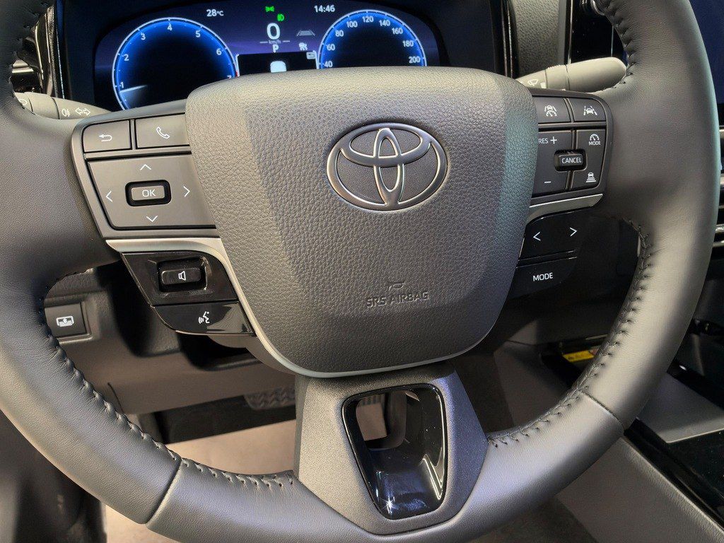 Toyota Camry, 2.5 L, 2026 il, 5 000 km — Avtomobillər, Bakı (7)