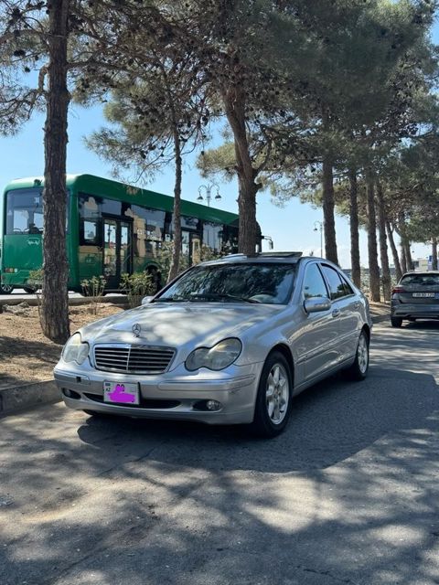 Mercedes C 240, 2.6 L, 2001 il, 410 000 km — Bakı