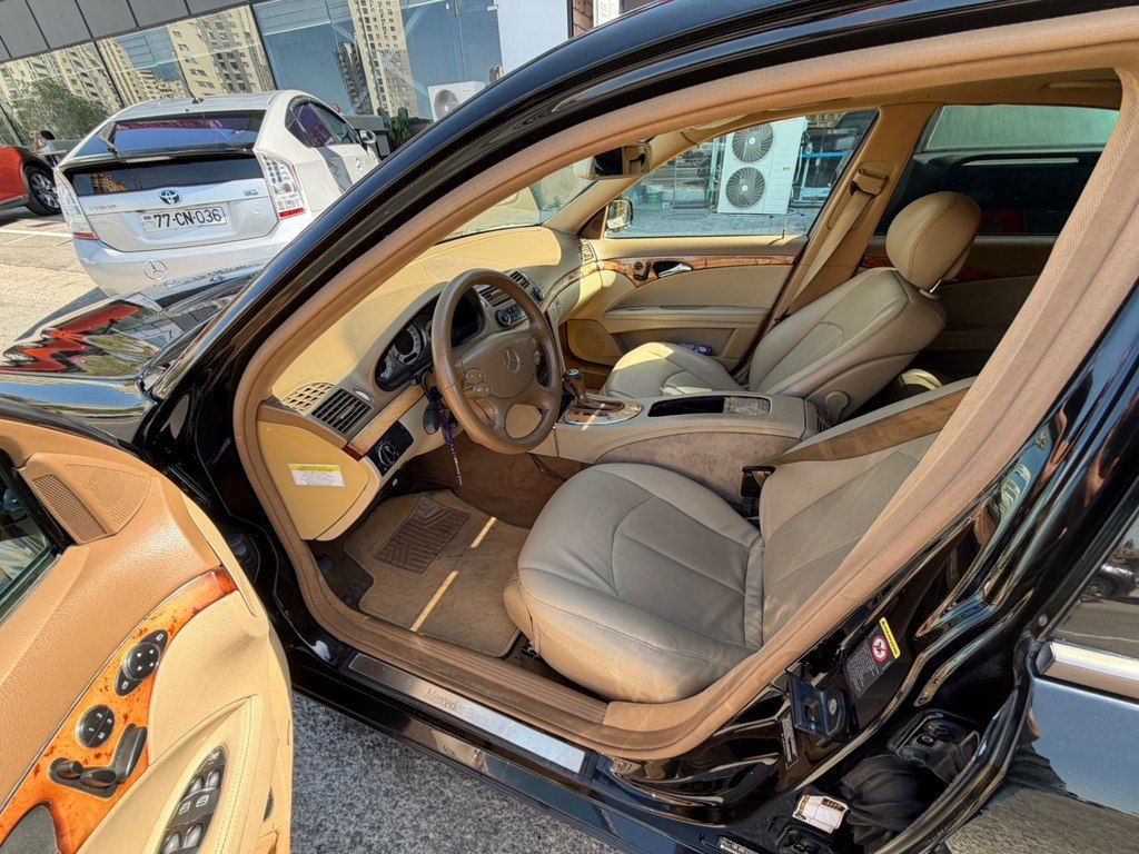 Mercedes E 350, 3.5 L, 2007 il, 286 120 km — Avtomobillər, Bakı (9)
