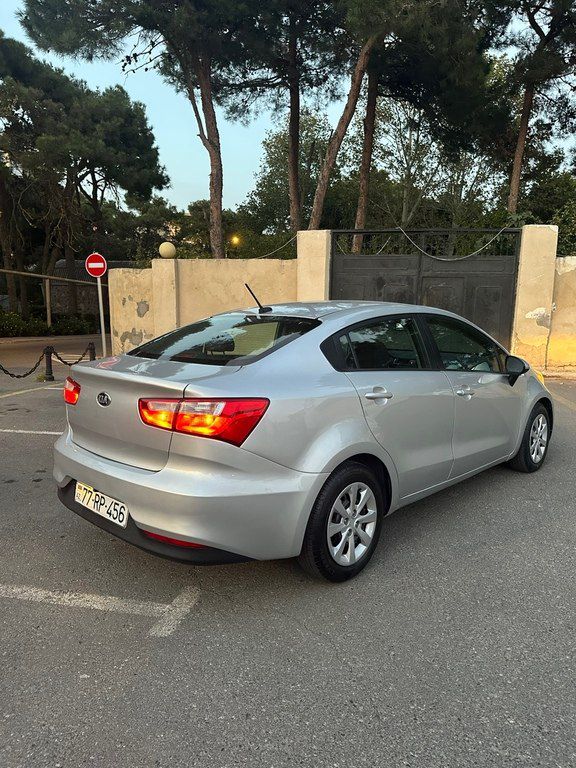 Kia Rio, 1.6 L, 2015 il, 231 023 km 77-RP-456 — Avtomobillər, Bakı (10)