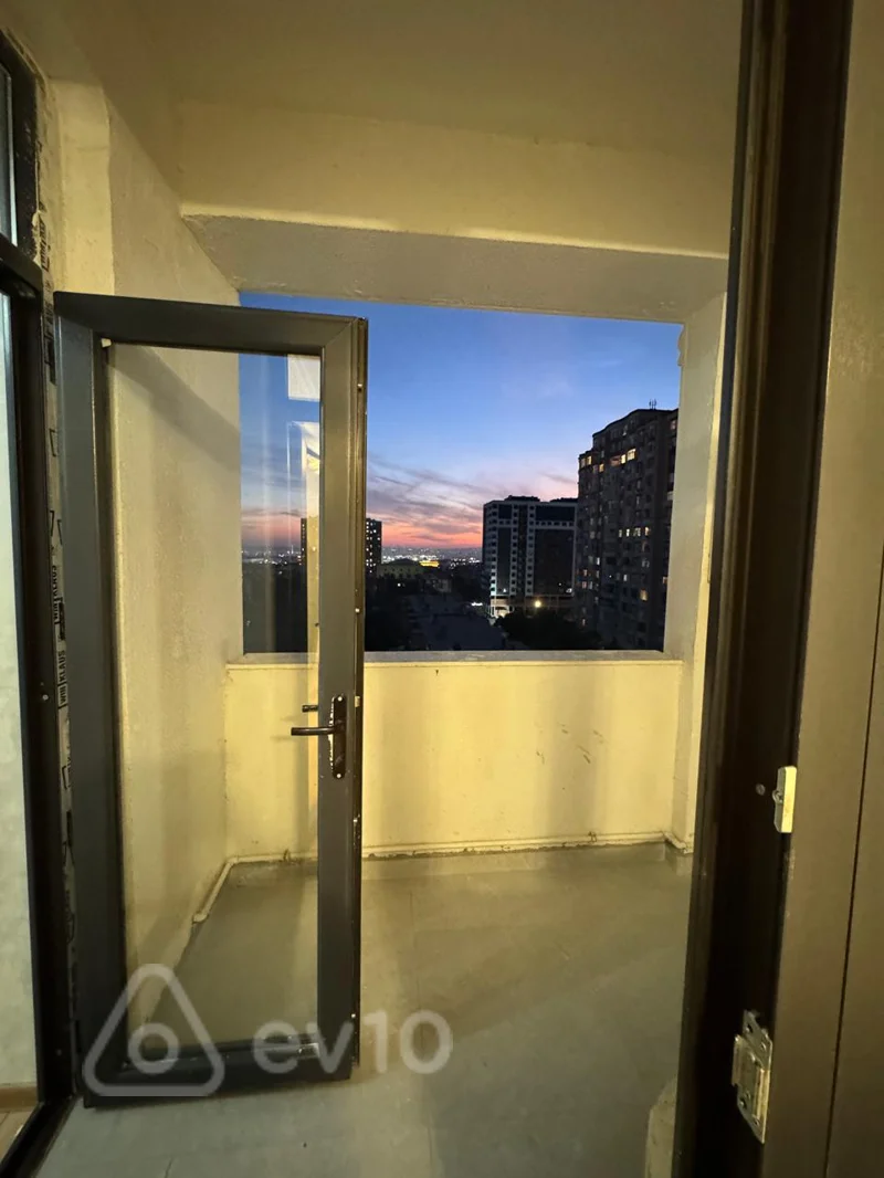 3 otaqlı mənzil, 50 m², Qara Qarayev prospekti — kirayə — Mənzil, Bakı (10)