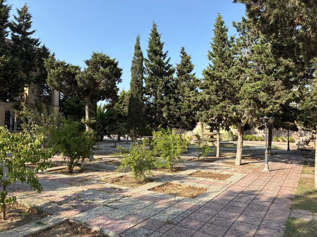 Satılır 12 otaqlı həyət evi/bağ evi 2100 m² — Ev, villa, Bakı (10)