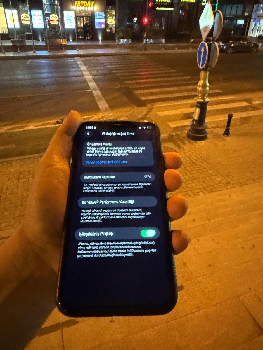 Apple iPhone 11 Black 128GB/4GB — Smartfonlar, Bakı (2)