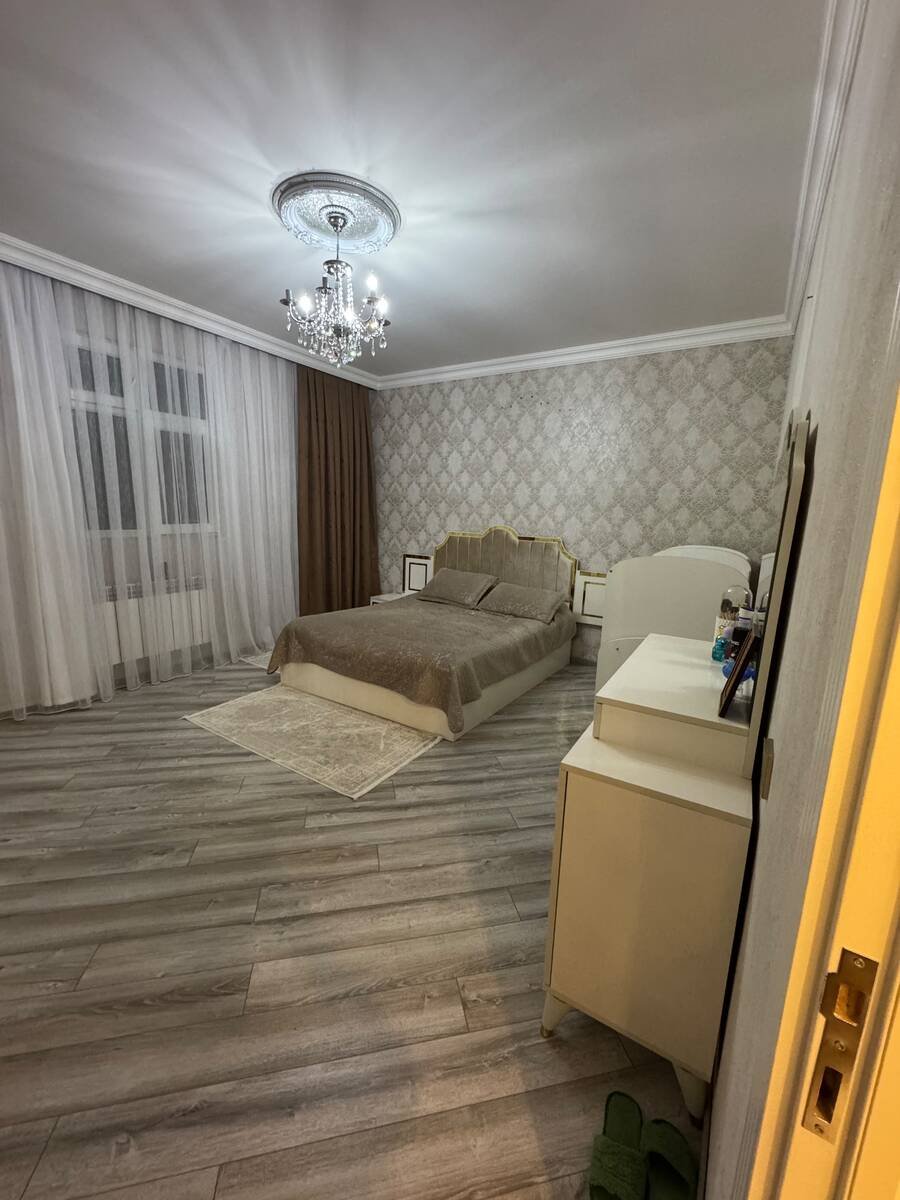Satılır 4 otaqlı həyət evi/bağ evi 140 m² — Ev, villa, Bakı (10)