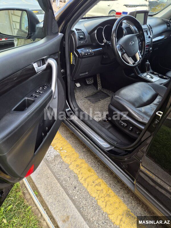 Kia Sorento, 2010 il — Avtomobillər, Bakı (6)