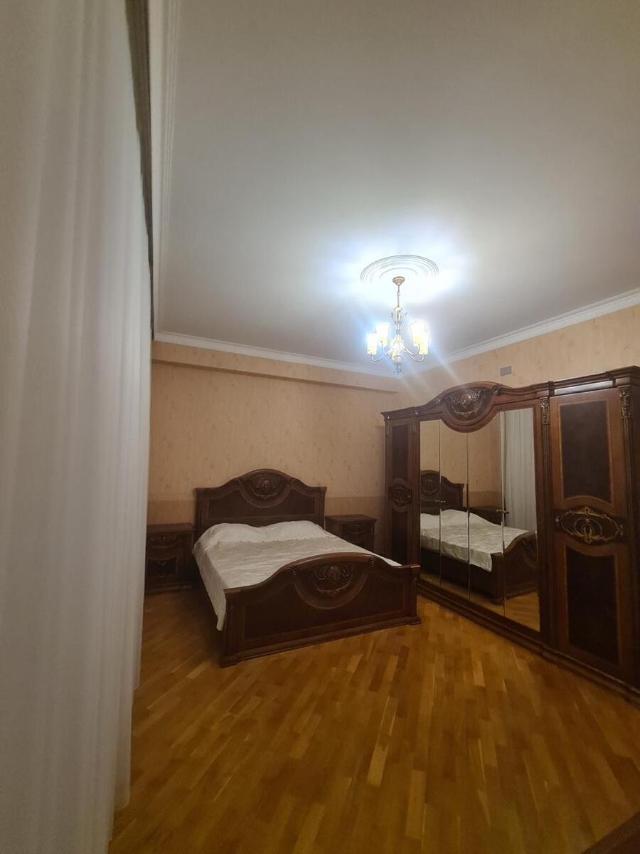 İcarəyə verilir 2 otaqlı yeni tikili 86 m² — Mənzil, Bakı (5)