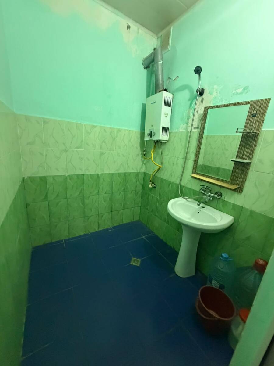 İcarəyə verilir 2 otaqlı köhnə tikili 65 m² — Mənzil, Bakı (7)