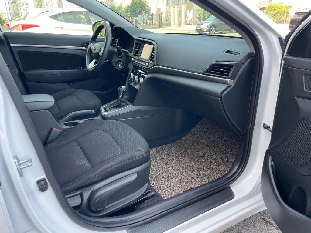 Hyundai Elantra, 2.0 L, 2019 il, 62 500 km 88-DU-907 — Avtomobillər, Bakı (8)