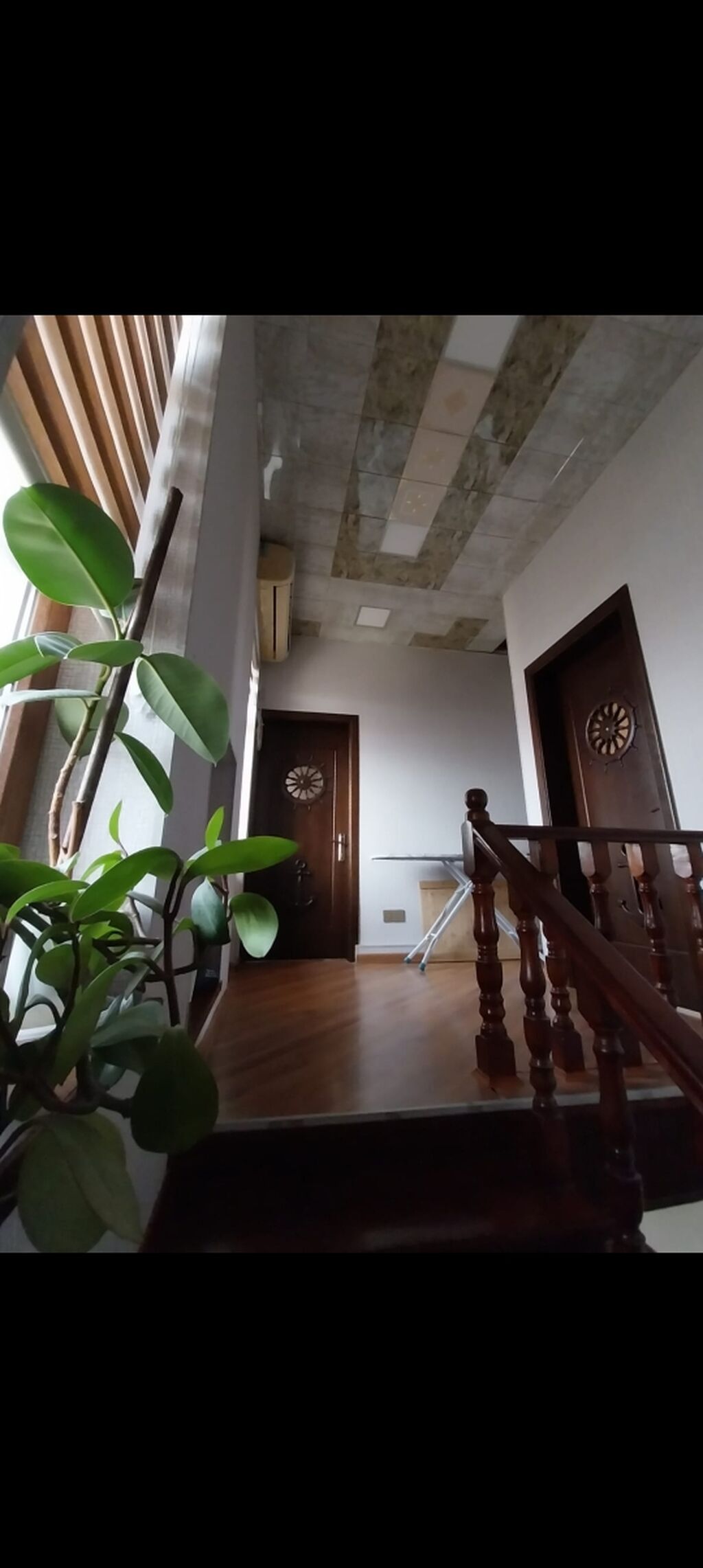 Başlıq: Əmircanda Kupçalı və Təmirli Həyət Evi Satılır (3 mərtəbə, 4 — Ev, villa, Bakı (9)