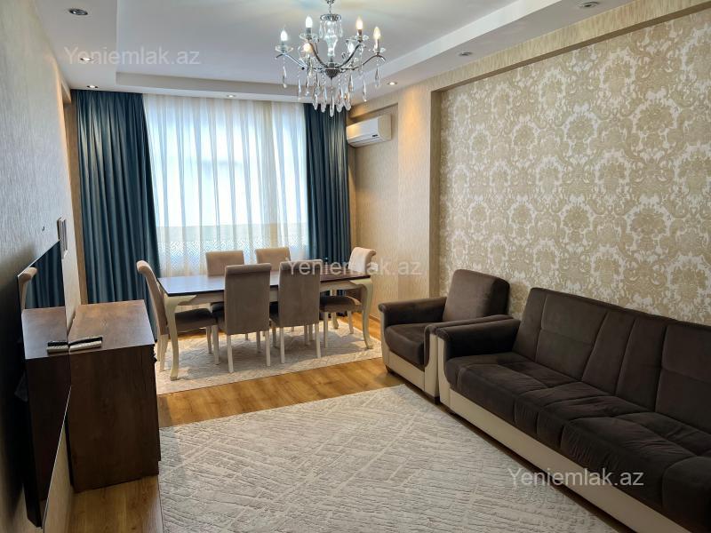 Satılır 3 otaqlı Bina evi menzil (Yeni tikili), 130 m², Xırdalan ş — Mənzil