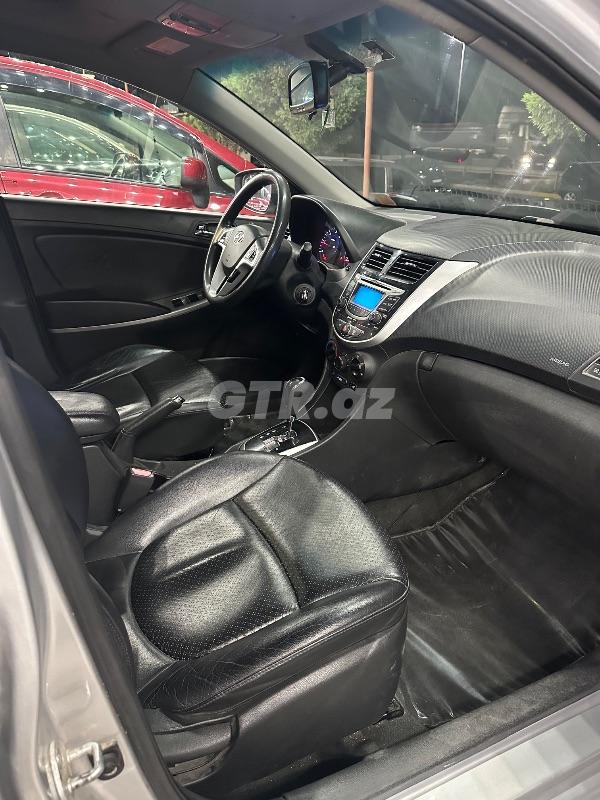 Hyundai Accent 1.6 L, 2011, 226 000 km — Avtomobillər, Bakı (7)