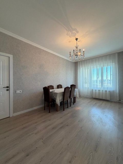 İcarəyə verilir 2 otaqlı köhnə tikili 55 m² — Bakı