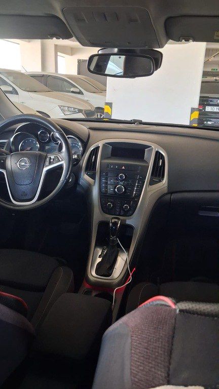 Opel Astra, 1.6 L, 2011 il, 240 000 km 99-UJ-146 — Avtomobillər, Bakı (8)