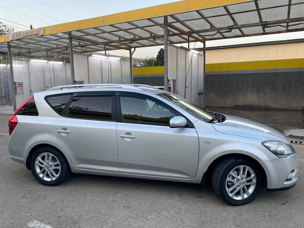 Kia Ceed SW, 1.6 L, 2009 il, 315 000 km 99-KY-480 — Avtomobillər, Gəncə (4)