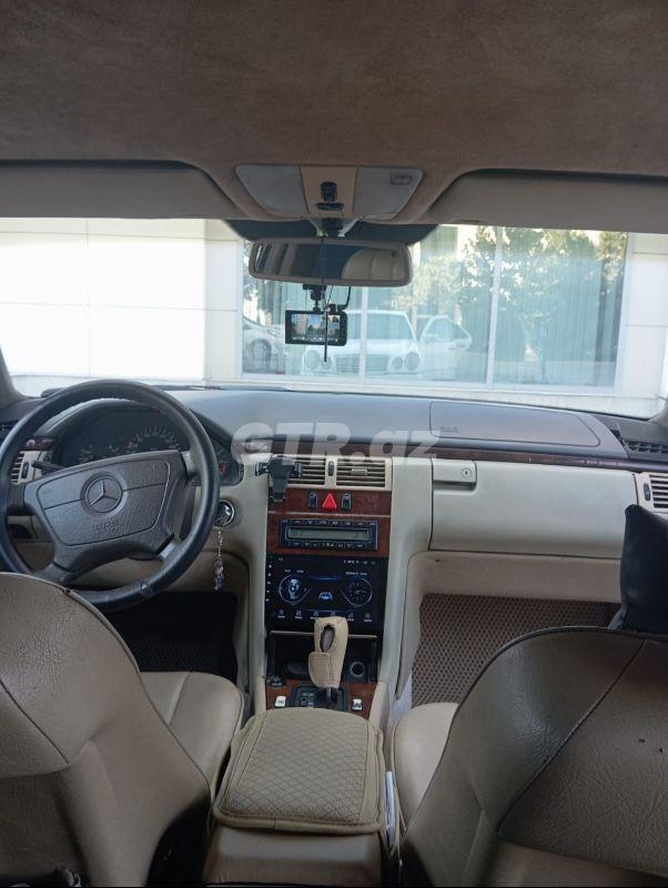 Mercedes E 230 2.3 L, 1995, 455 555 km — Avtomobillər, Bakı (3)