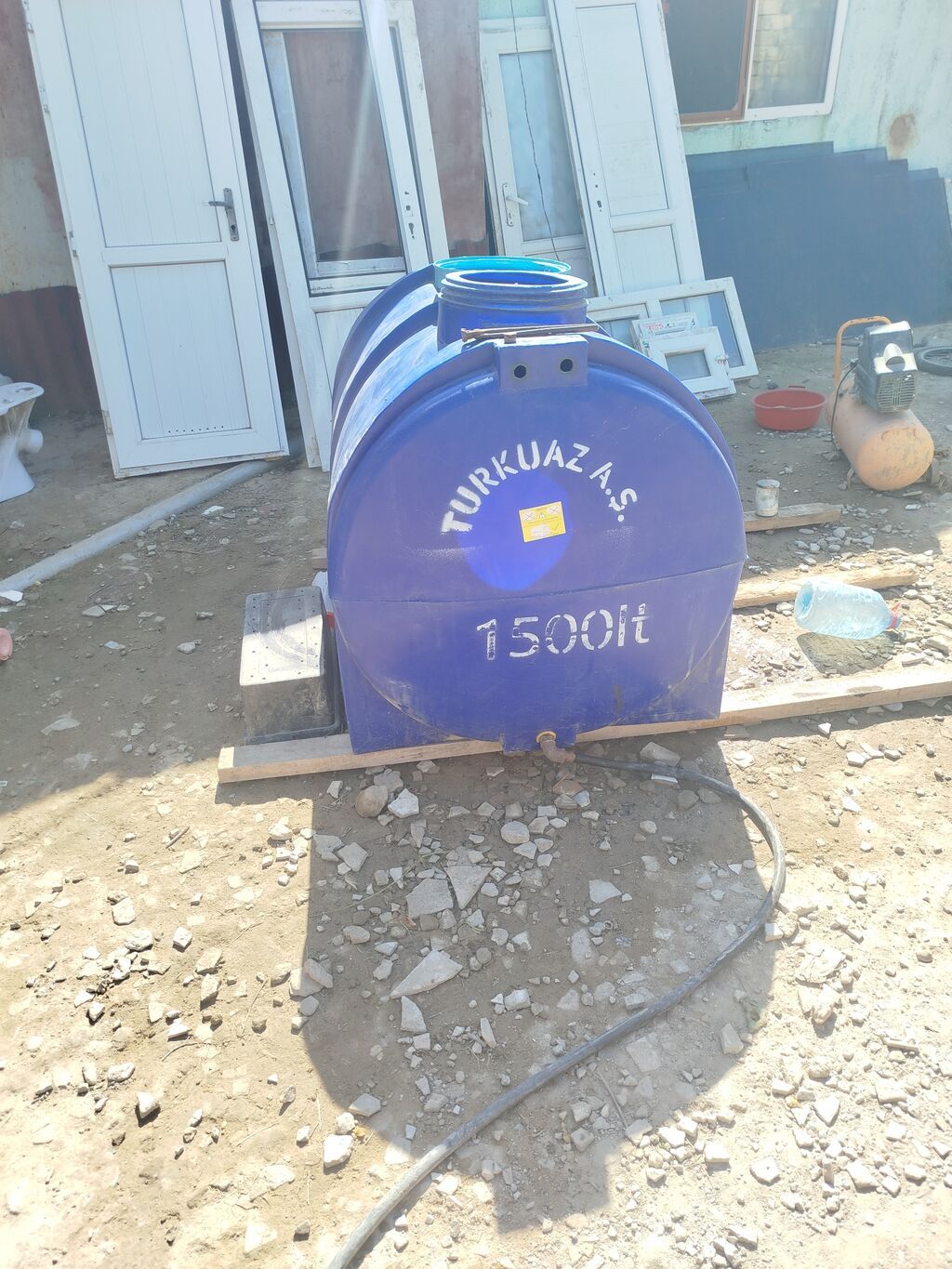 Su çəni – Turkuaz A.Ş., 1500 litr - Həcm: 1500 lt (üzərində qeyd — Su çənləri, kanisterləri, bochkalar, Bakı (6)