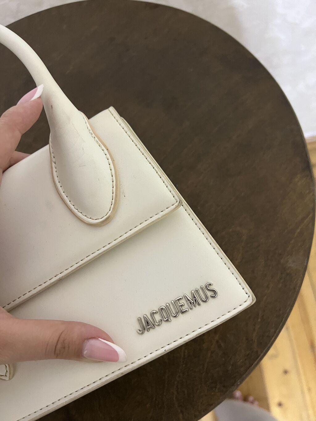 Orginal Jacquemus çanta Az işlənmiş. Qadın çantası — Çantalar, çamadanlar, cüzdanlar, Bakı (3)