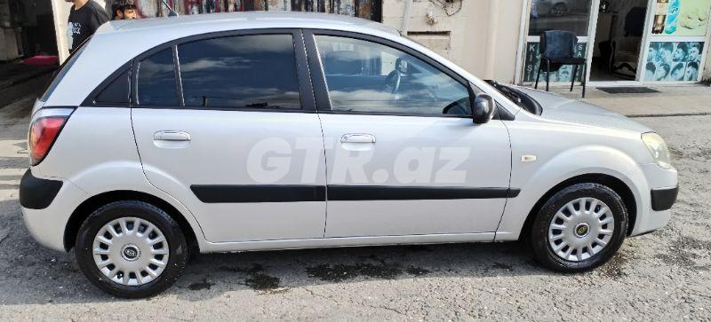Kia Rio 1.4 L, 2006, 260 000 km — Avtomobillər, Bakı (8)