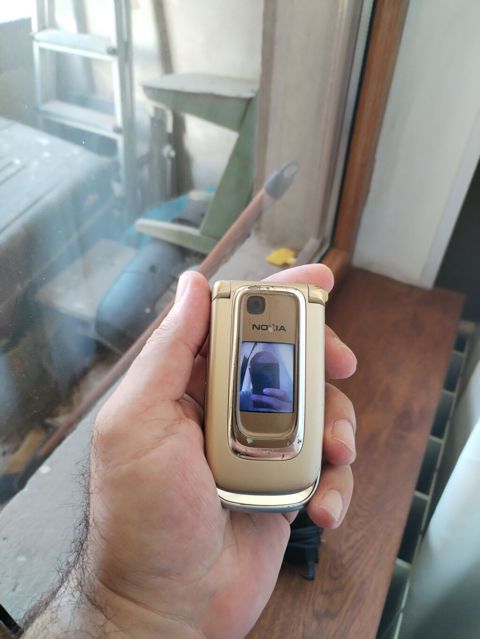 Nokia 6121 Classic, 2 GB Memory Capacity, rəng - Qızılı, Düyməli — Bakı