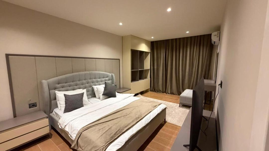 İcarəyə verilir 3 otaqlı yeni tikili 139 m² — Mənzil, Bakı (3)