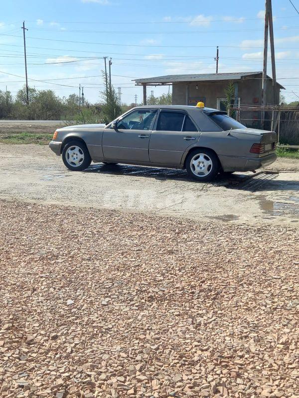 Mercedes E 220 d 2.2 L, 1991, 539 837 km 10-LH-506 — Avtomobillər, Salyan (8)