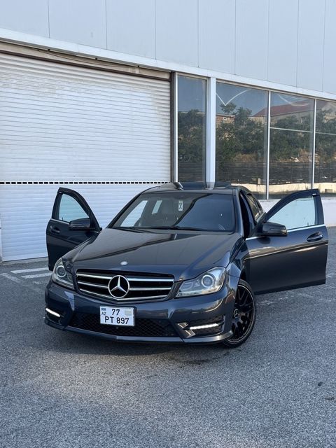 Mercedes C 250, 1.8 L, 2013 il, 260 000 km — Bakı