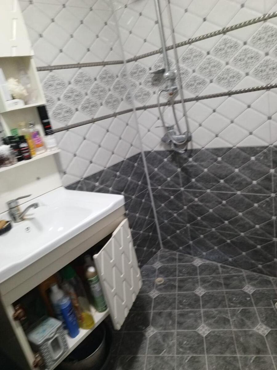 Satılır 3 otaqlı köhnə tikili 70 m² — Mənzil, Bakı (12)