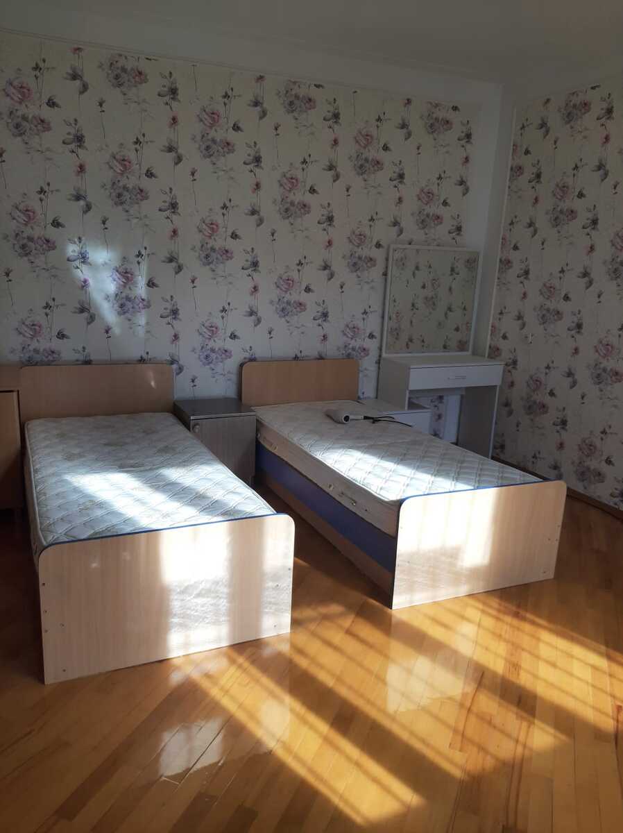 Satılır 4 otaqlı köhnə tikili 125 m² — Mənzil, Bakı (5)